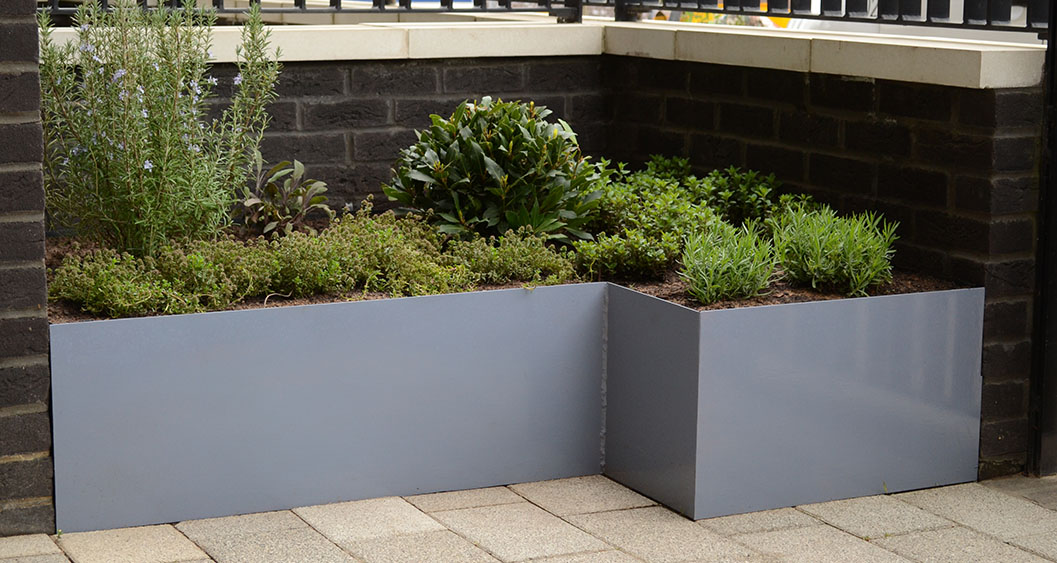 006-Rob-Hazeldean-Landscape-and-Garden-Design-Stratford